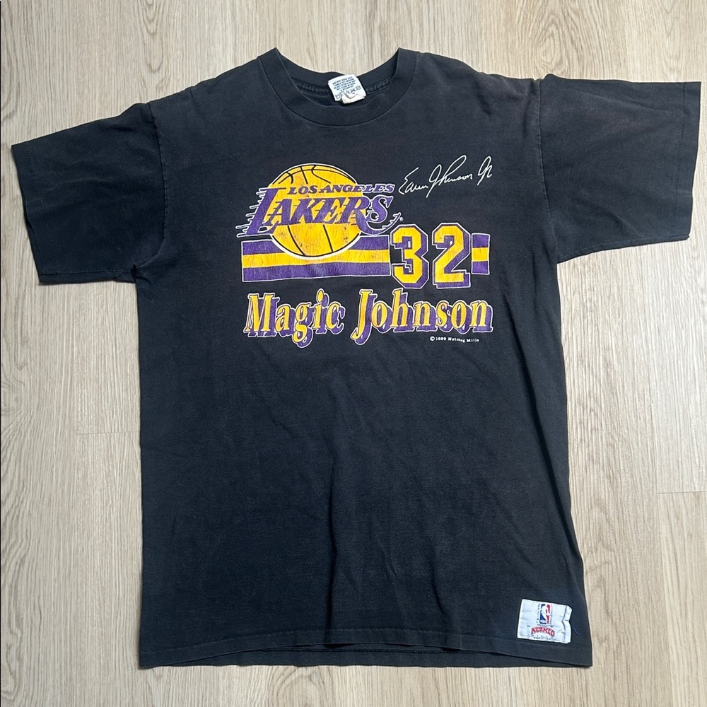 Vintage 80s Nutmeg Los Angeles Lakers Magic Johnson tee